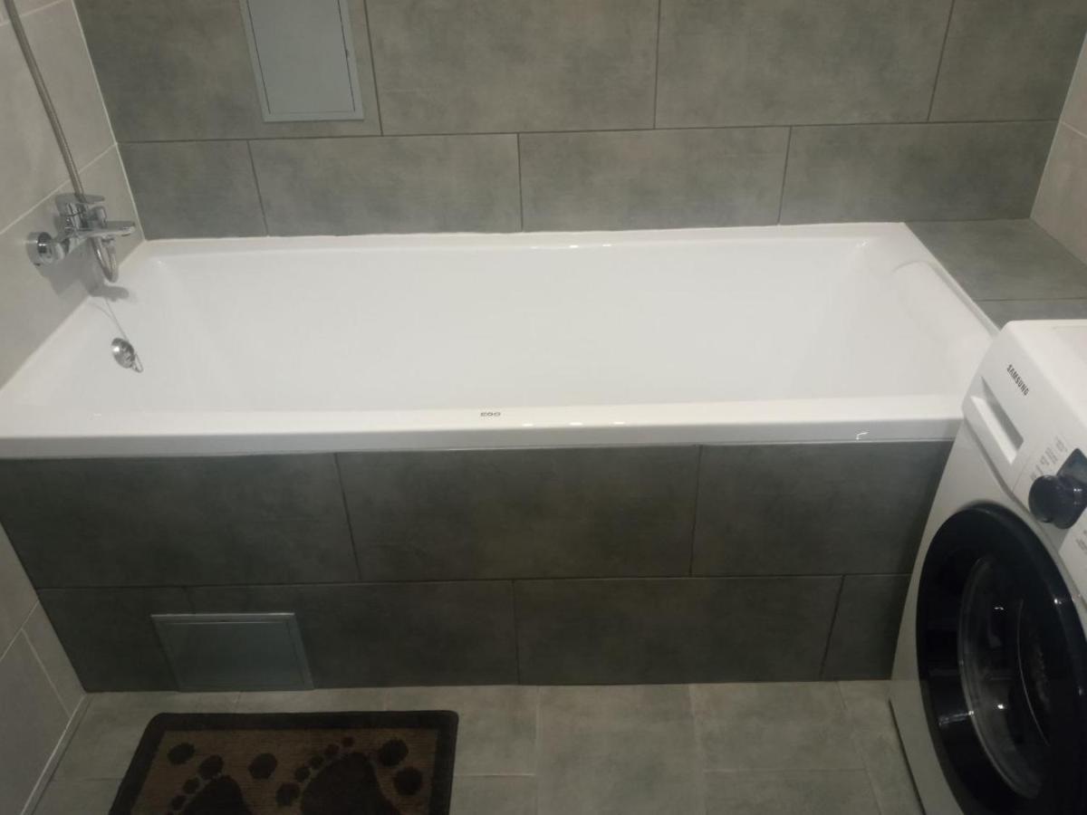 Apartment Edelweiss Uzhhorod Luaran gambar